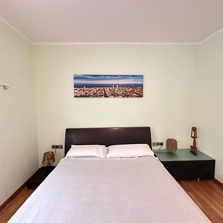 Aribau Habitaciones บาร์เซโลนา ภายนอก รูปภาพ