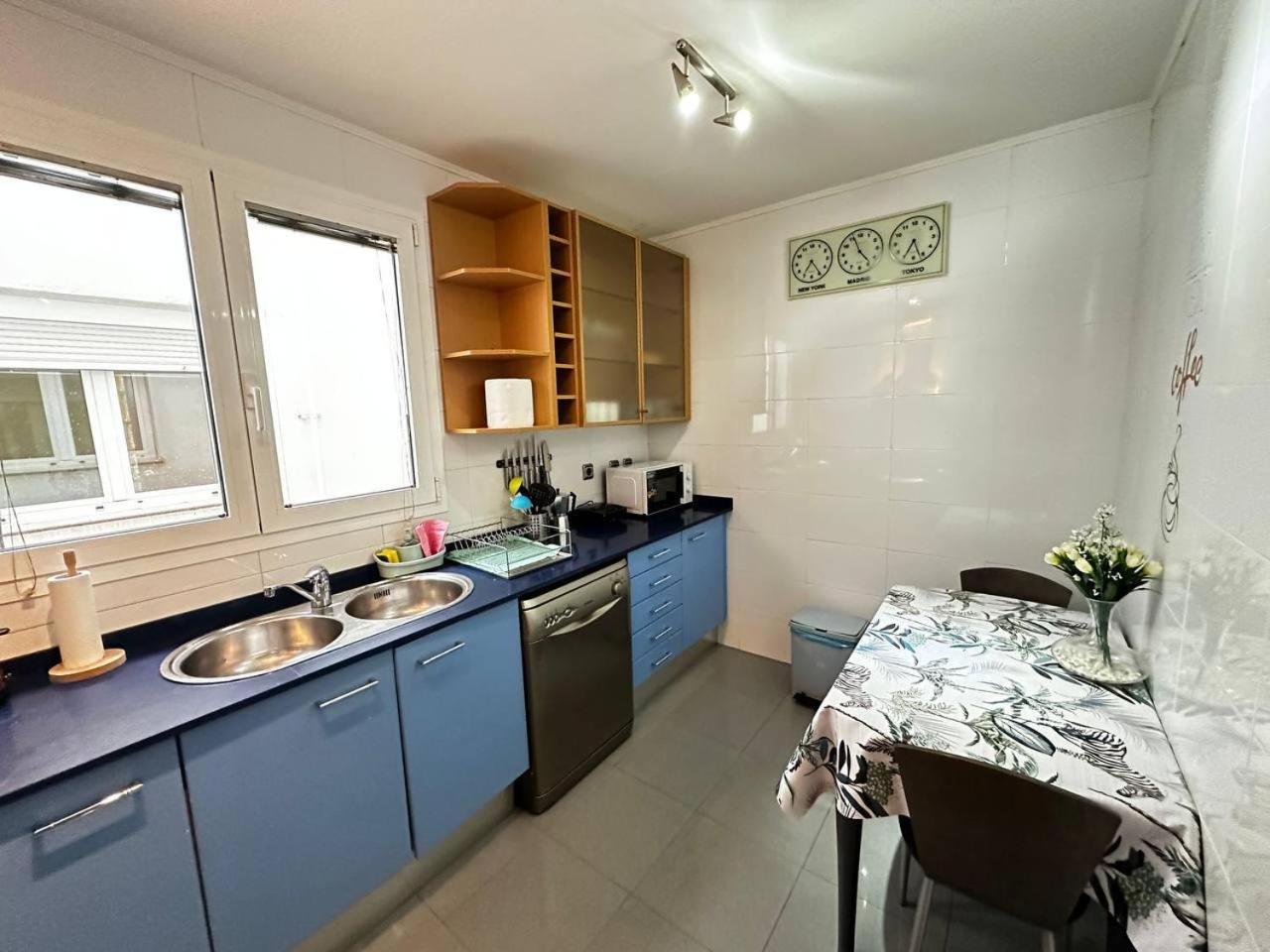 Aribau Habitaciones บาร์เซโลนา ภายนอก รูปภาพ