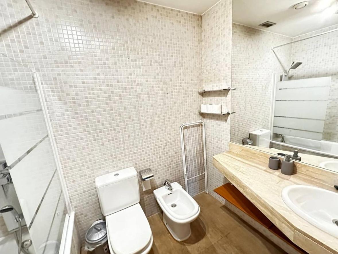 Aribau Habitaciones บาร์เซโลนา ภายนอก รูปภาพ