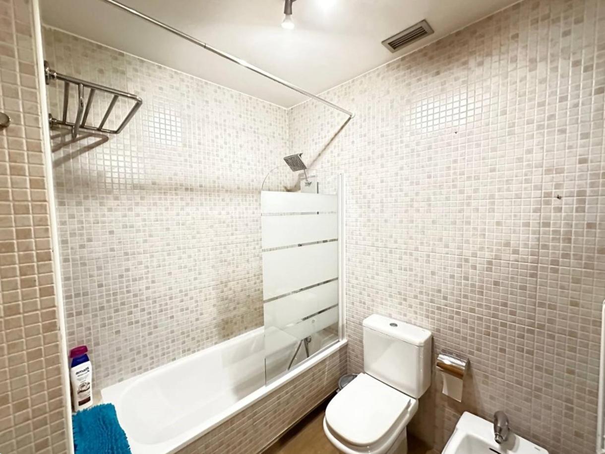 Aribau Habitaciones บาร์เซโลนา ภายนอก รูปภาพ